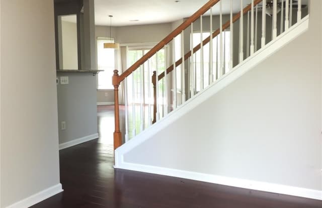 12210 Honor Guard Avenue