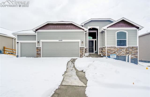 10499 Wrangell Circle - 10499 Wrangell Cir, Colorado Springs, CO 80924