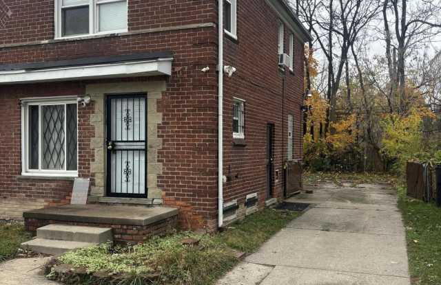 18089 Schaefer Highway