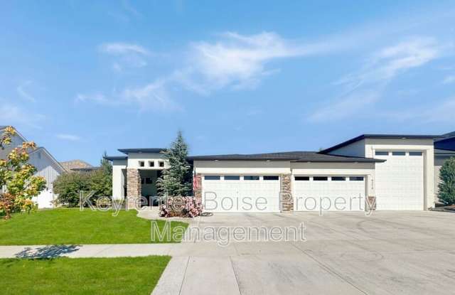 Photo of 9216 W Mirror Pond Dr