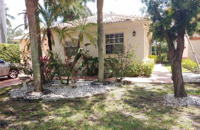 6189 NW 78th Mnr