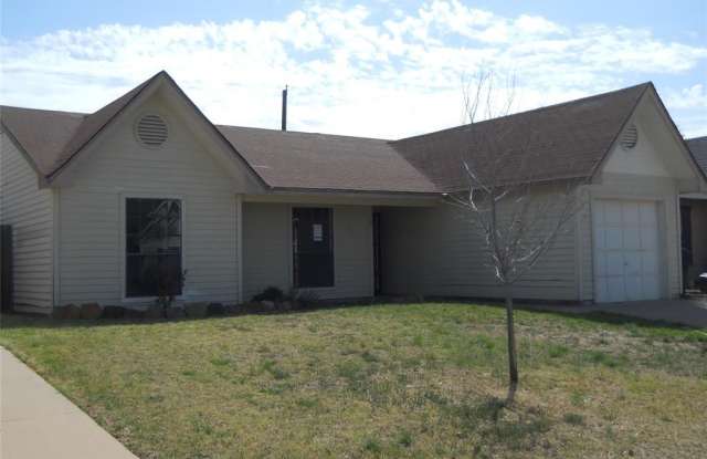 11 Shady Brook Circle