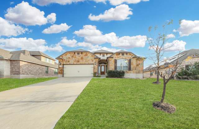 Photo of 818 Valentino Dr