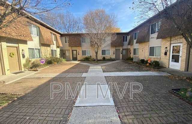 7280 Broadwyn Dr