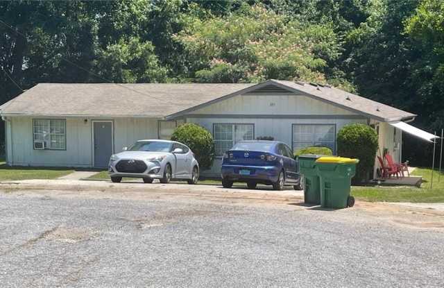 Photo of 205 Glenview Terrace