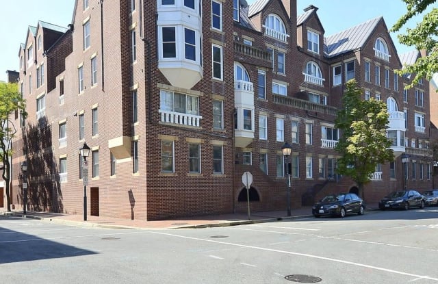 115 N LEE STREET - 115 North Lee Street, Alexandria, VA 22314