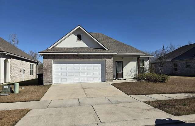 4 Bedroom House Available July 2026|Near LSU | Geaux Tigers