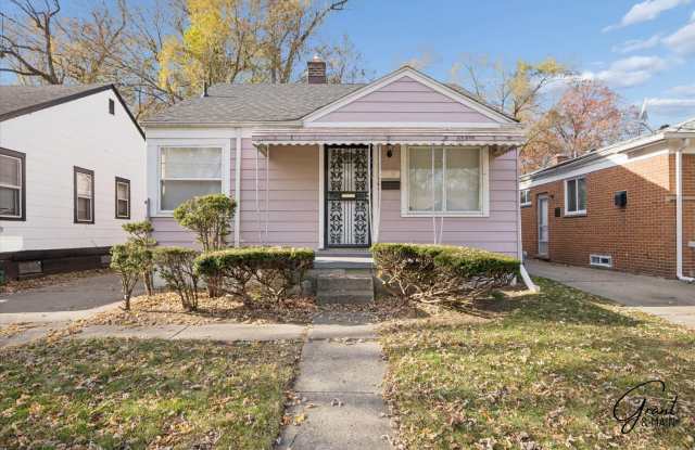 Photo of 2 bedroom - 2 bath - Detroit gem - $1200