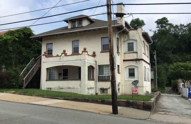 315 W Otterman St