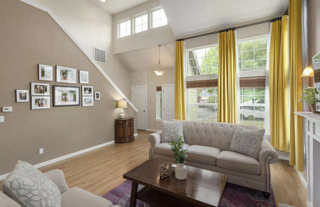 309 Southeast Juniper Avenue