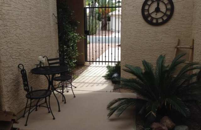 26006 S FOXGLENN Drive