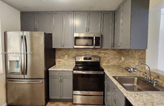 Photo of 8620 N Sherman Cir