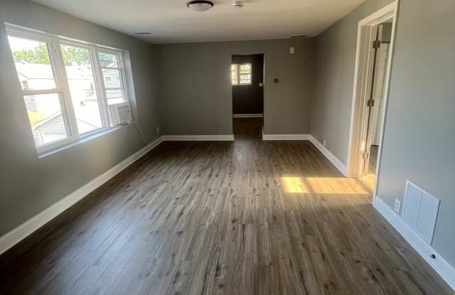 2643 West Armitage Avenue