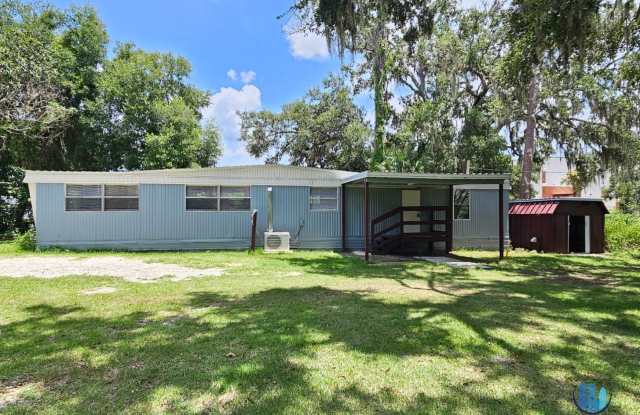 *MOVE-IN SPECIAL* Amazing Rental in Zephyrhills - 2 Bed 2 Bath Home Available NOW