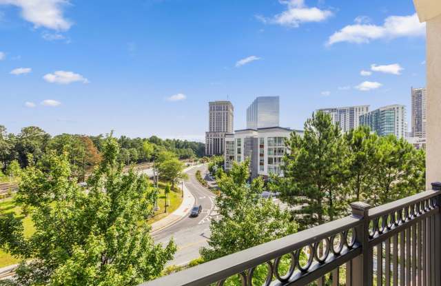 Luxury 2 Bedroom Residence in Gated Community in Heart of Buckhead!