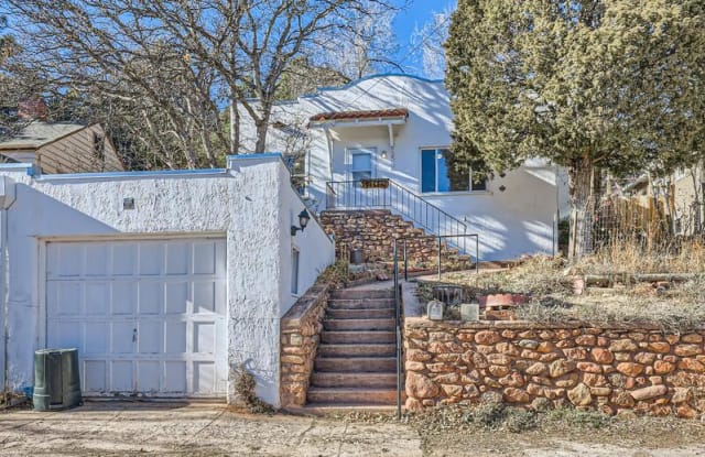 312 Pilot Knob Avenue - 312 Pilot Knob Avenue, Manitou Springs, CO 80829