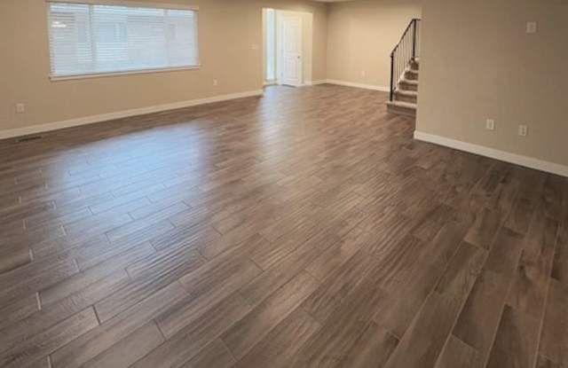 3 Bedroom Townhome at Three Fountains in Murray