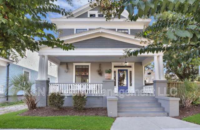 517 East 40th Street
