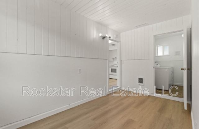 11725 East Alki Avenue