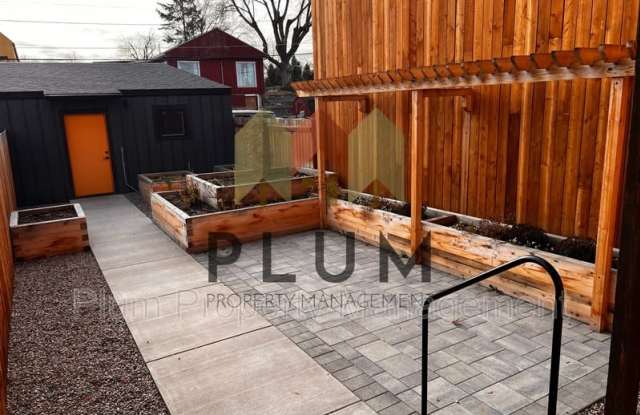 Photo of 1855 South 3rd Street West