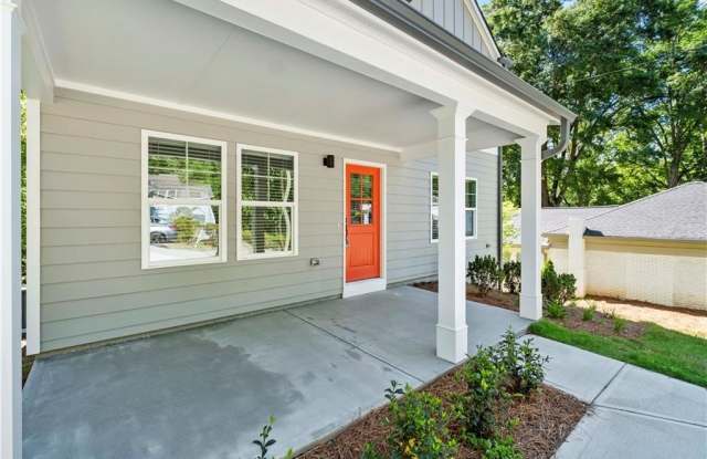 1139 Lookout Avenue NW