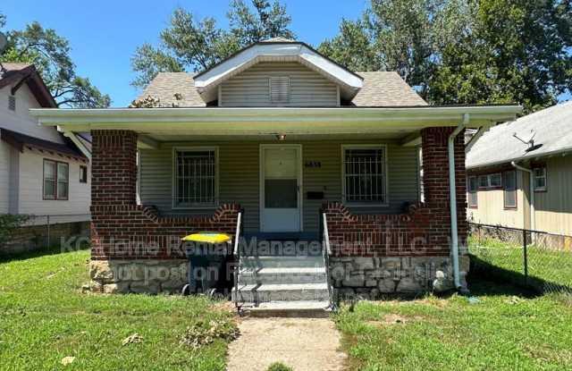 Photo of 6838 The Paseo Blvd