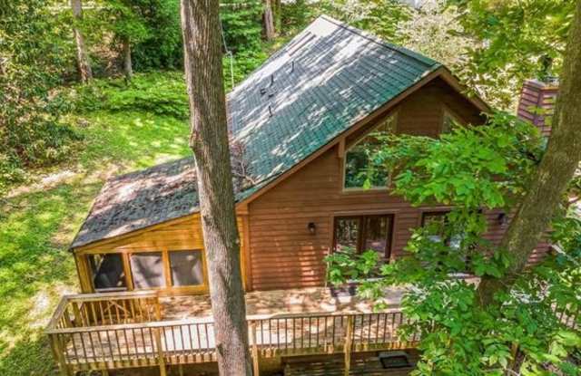 Photo of 100 Aquia Creek Rd