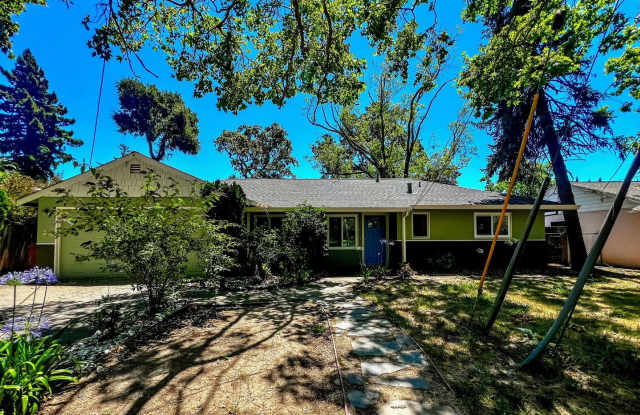 Freshly Renovated 3 Bedroom Home with Large Fenced Yard & Double Garage
