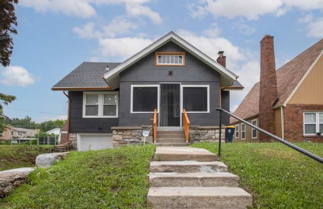 Now Leasing: 4421 Bellefontaine Ave, Kansas City $2,000/month | Available mid-August