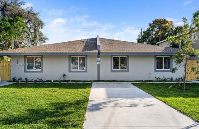 1760 NW 55th St