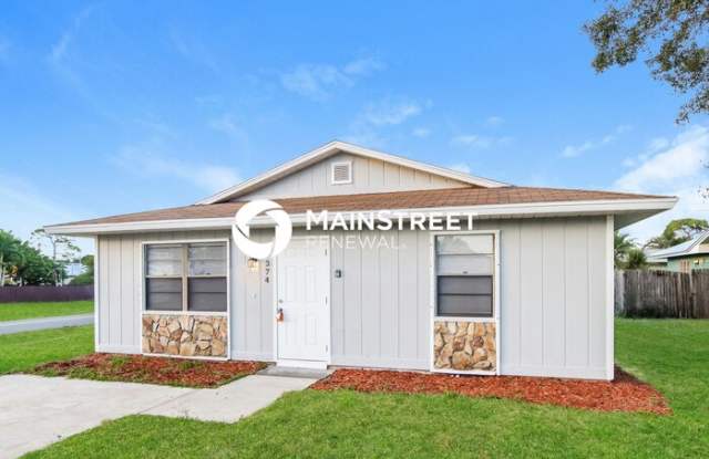 374 16th Street Southwest