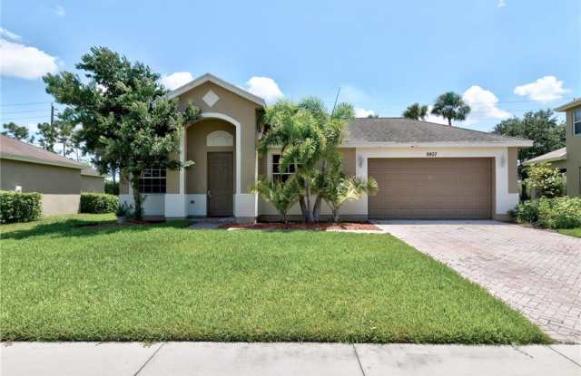 9907 E Verona Circle