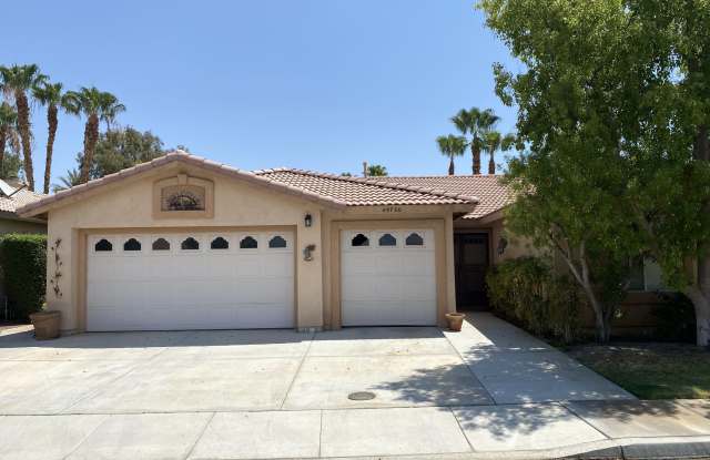 49720 Lincoln Drive