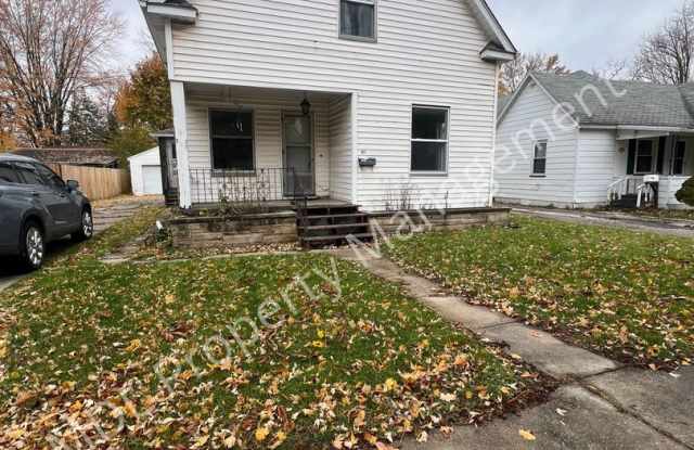 Photo of Spacious 5-Bedroom Home- This won't last long- Call NOW 989-895-1590