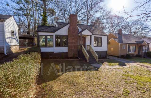 170 Wellington St SW