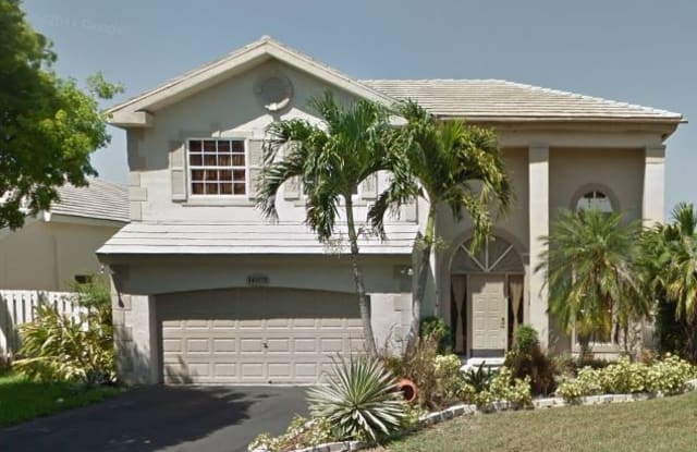 14021 Richwood Place - 14021 Richwood Place, Davie, FL 33325