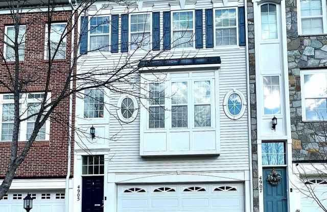 4905 POTOMAC HIGHLANDS Circle