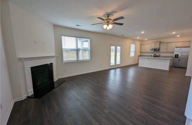 543 Graham Campbell Lane