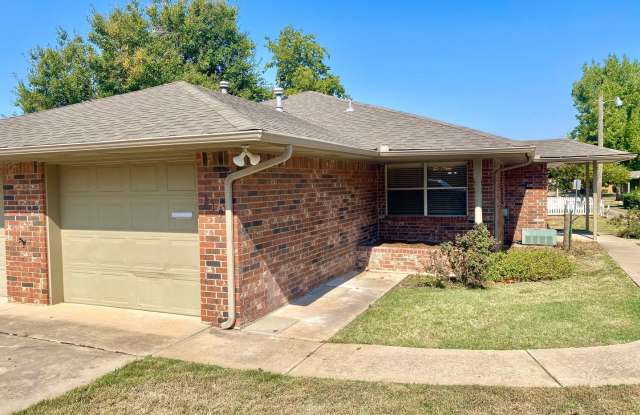 Quiet 2 Bed, 1 Bath in Edmond