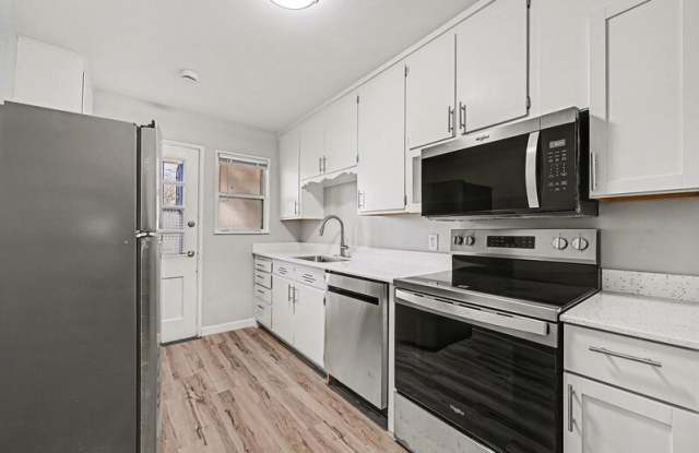 Photo of 1612 S 32nd Ave #2