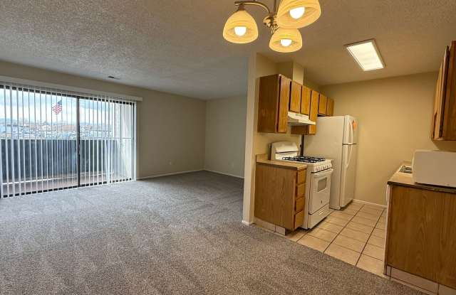 Photo of 2 Bedroom 1 Bathroom Apartment in Aurora