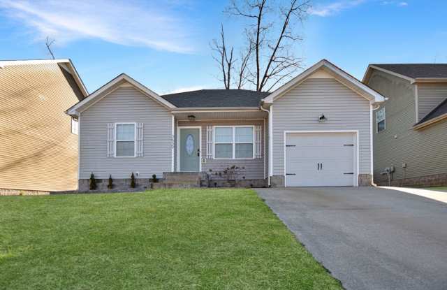 Pet Friendly Three Bedroom!