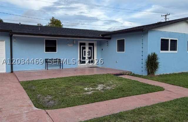 20301 SW 117th Ave