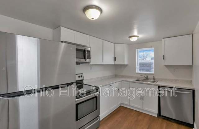 Photo of 85 1/2 S Wheatland Ave