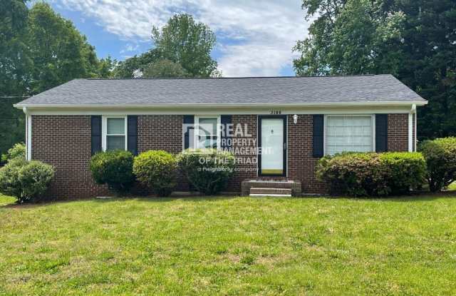 3188 Thelbe Lane - 3188 Thelbe Lane, Forsyth County, NC 27284