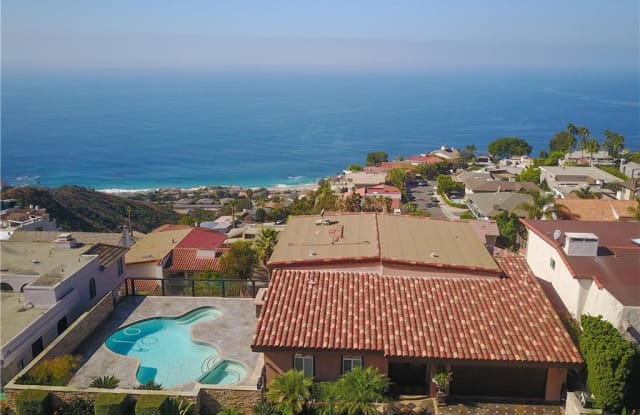 621 Loretta Drive - 621 Loretta Drive, Laguna Beach, CA 92651