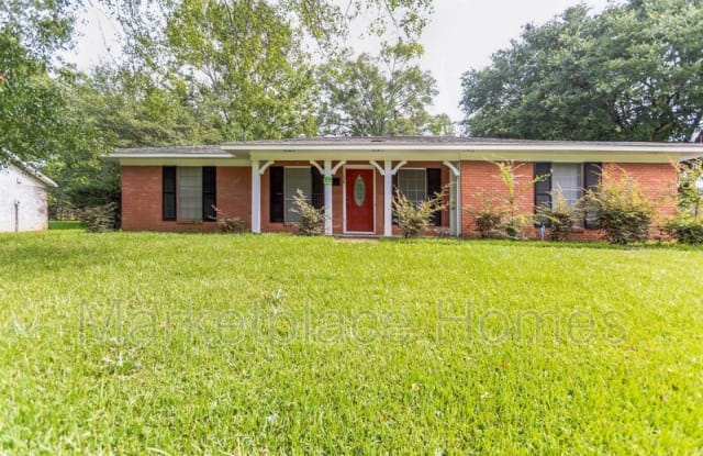 126 Mayfair Dr - 126 Mayfair Drive, Jackson, MS 39212