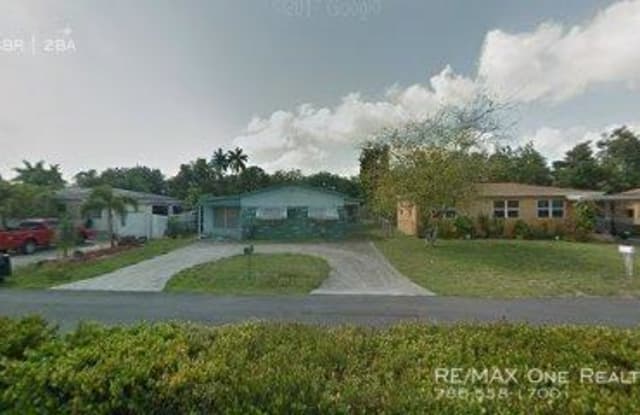 6412 Plunkett St - 6412 Plunkett Street, Hollywood, FL 33023