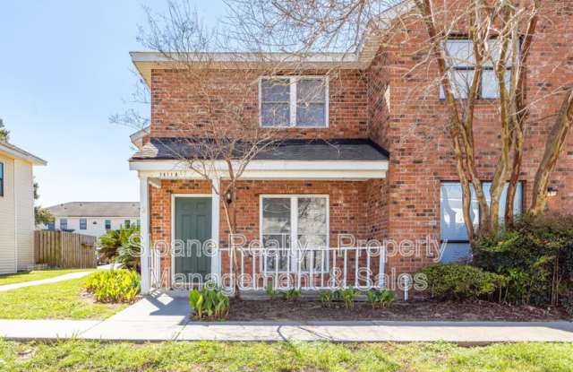 1411 Dove Run Dr