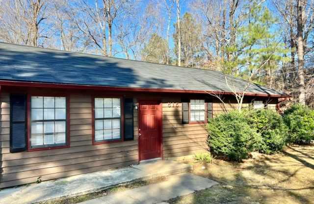 Adorable 3 Bedroom home Convenient to Downtown Durham